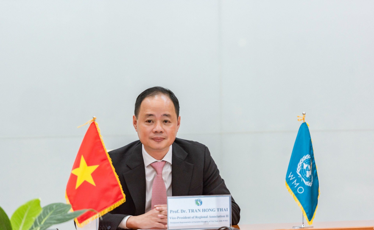 anh 1 gs ts tran hong thai
