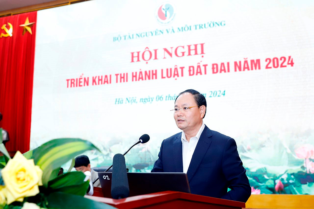 small 20240306 bo truong chu tri trien khai luat dat dai 6